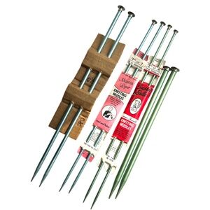 4 Pairs of Vintage Knitting Needles Susan Bates  / Marcia Lynn in Package